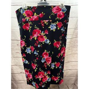 Agnes & Dora Xl stretchy blue pencil skirt with flowers‎ 2146
